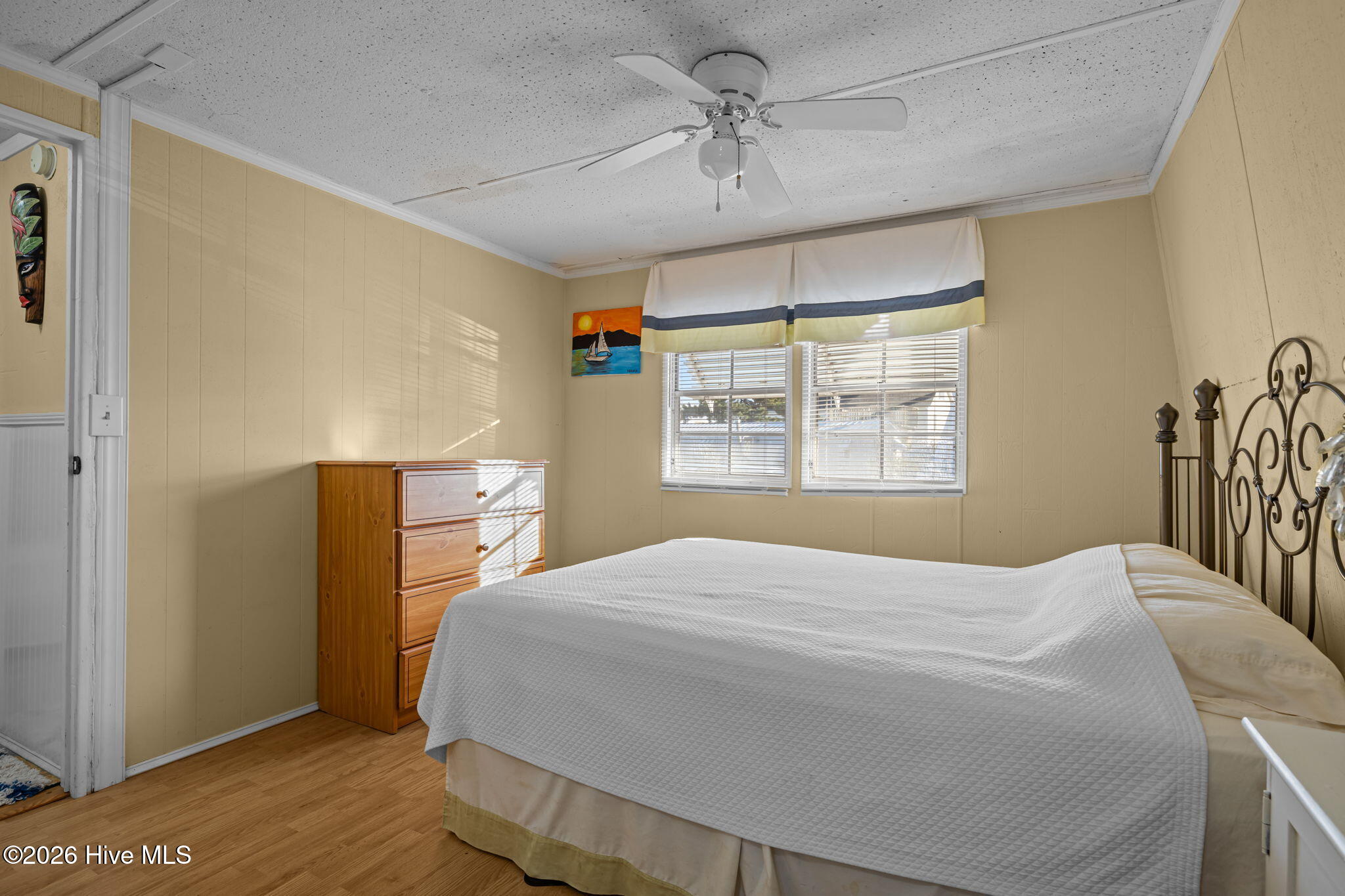 249 Moonlight Drive Atlantic Beach, NC 28512 - Photo 9 of 20 10-web-or-mls-1S3A1767