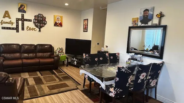 $380,448 | 1755 Heywood Street, Unit 203, Simi Valley, CA 93065