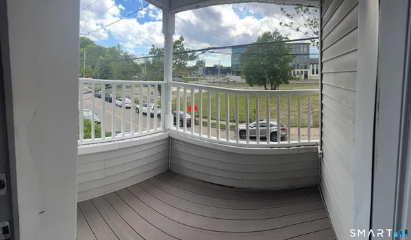 $2,000 | 160 Main Street, Unit 2, Bridgeport, CT 06604