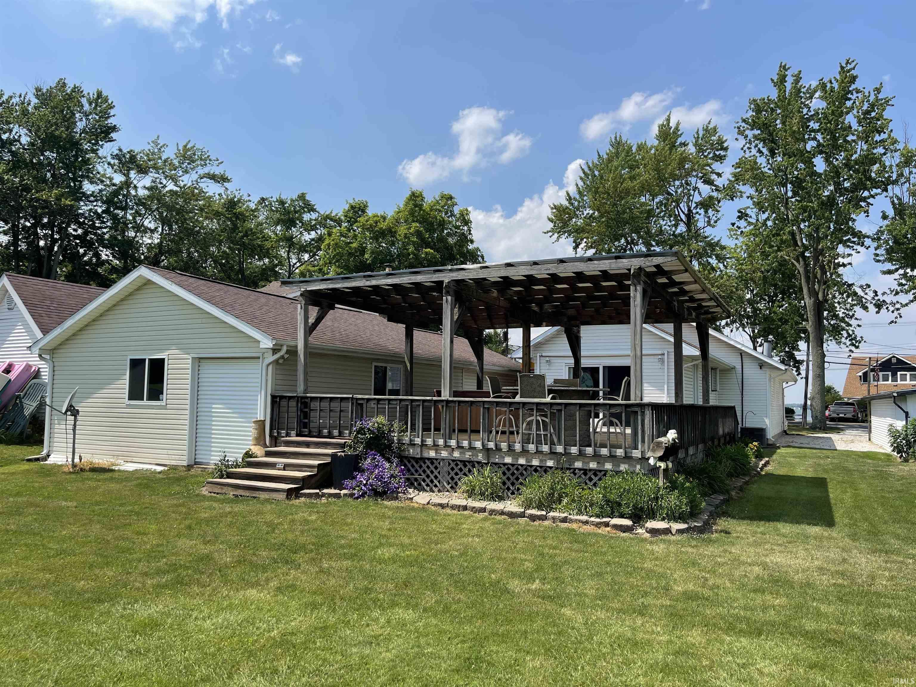 8737 East Hatchery Road Syracuse, IN 46567 - Photo 3 of 3 Gallery Image 3