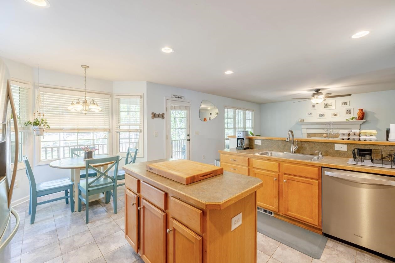 2519 Burton Road Durham, NC 27704 - Photo 11 of 27 Kitchen