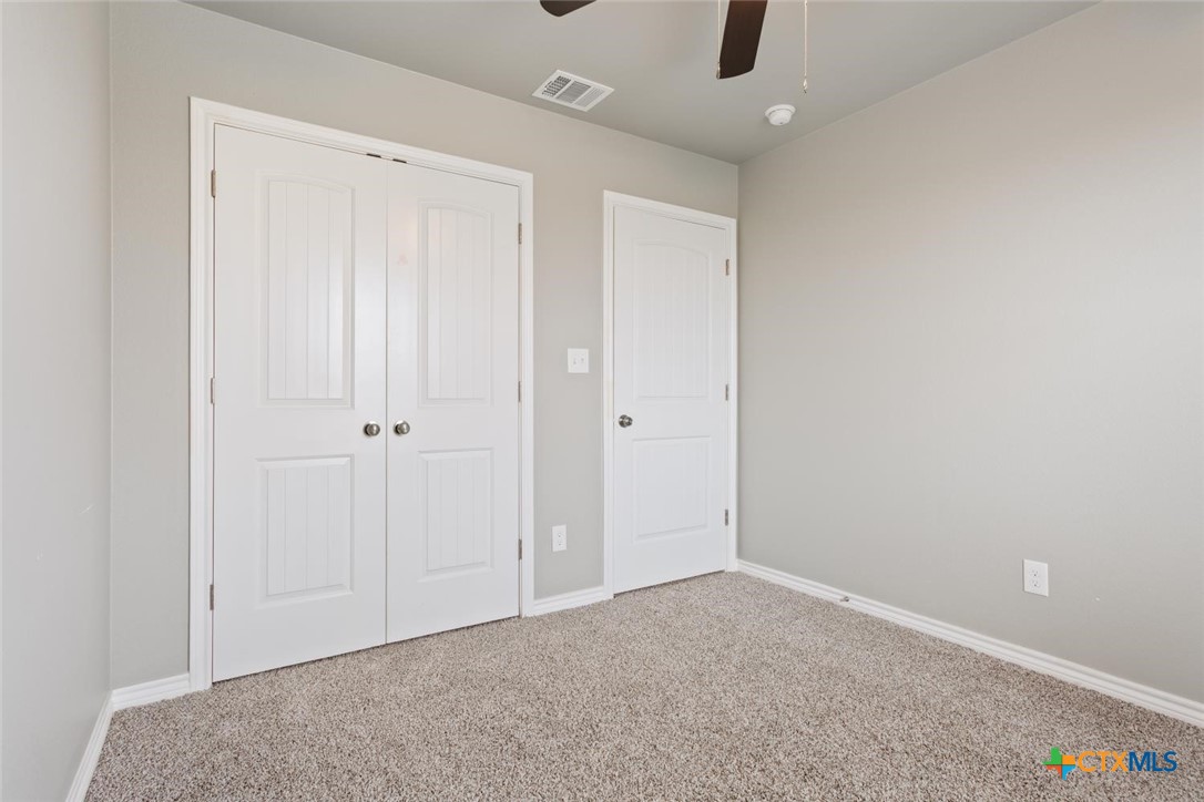 907 East Main Street, Unit A&B Troy, TX 76579 - Photo 25 of 28 a view of an empty room