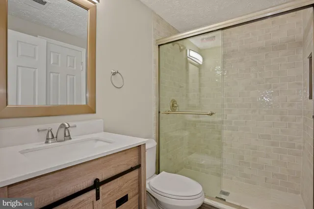 $3,000 | 1539 Woodcrest Drive, Reston, VA 20194