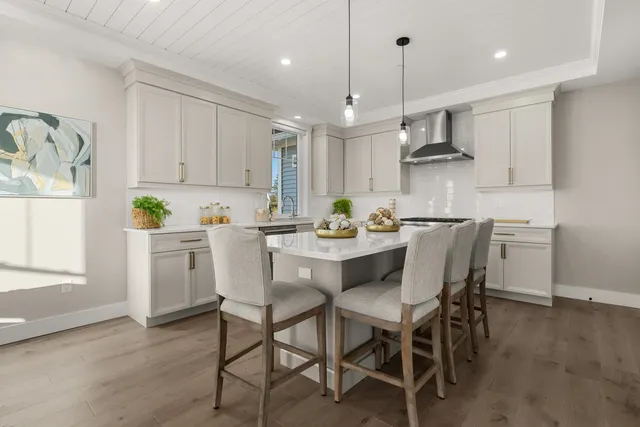 $2,555,555 | 33 Little Bay Drive, Dover, NH 03820