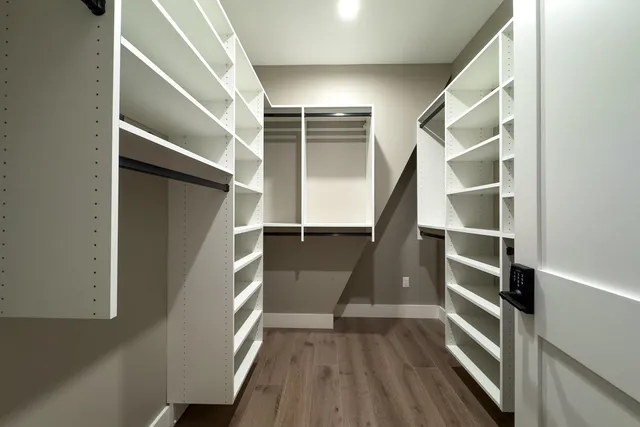 $2,555,555 | 33 Little Bay Drive, Dover, NH 03820