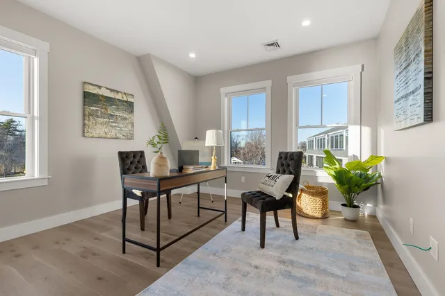 $2,555,555 | 33 Little Bay Drive, Dover, NH 03820