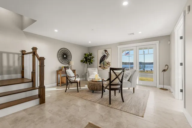 $2,555,555 | 33 Little Bay Drive, Dover, NH 03820