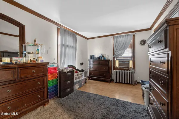 $263,000 | 15 Manchester Road, Schenectady, NY 12304