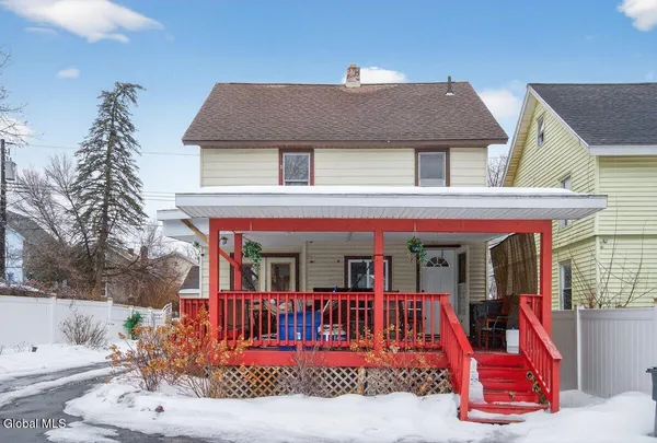 $263,000 | 15 Manchester Road, Schenectady, NY 12304