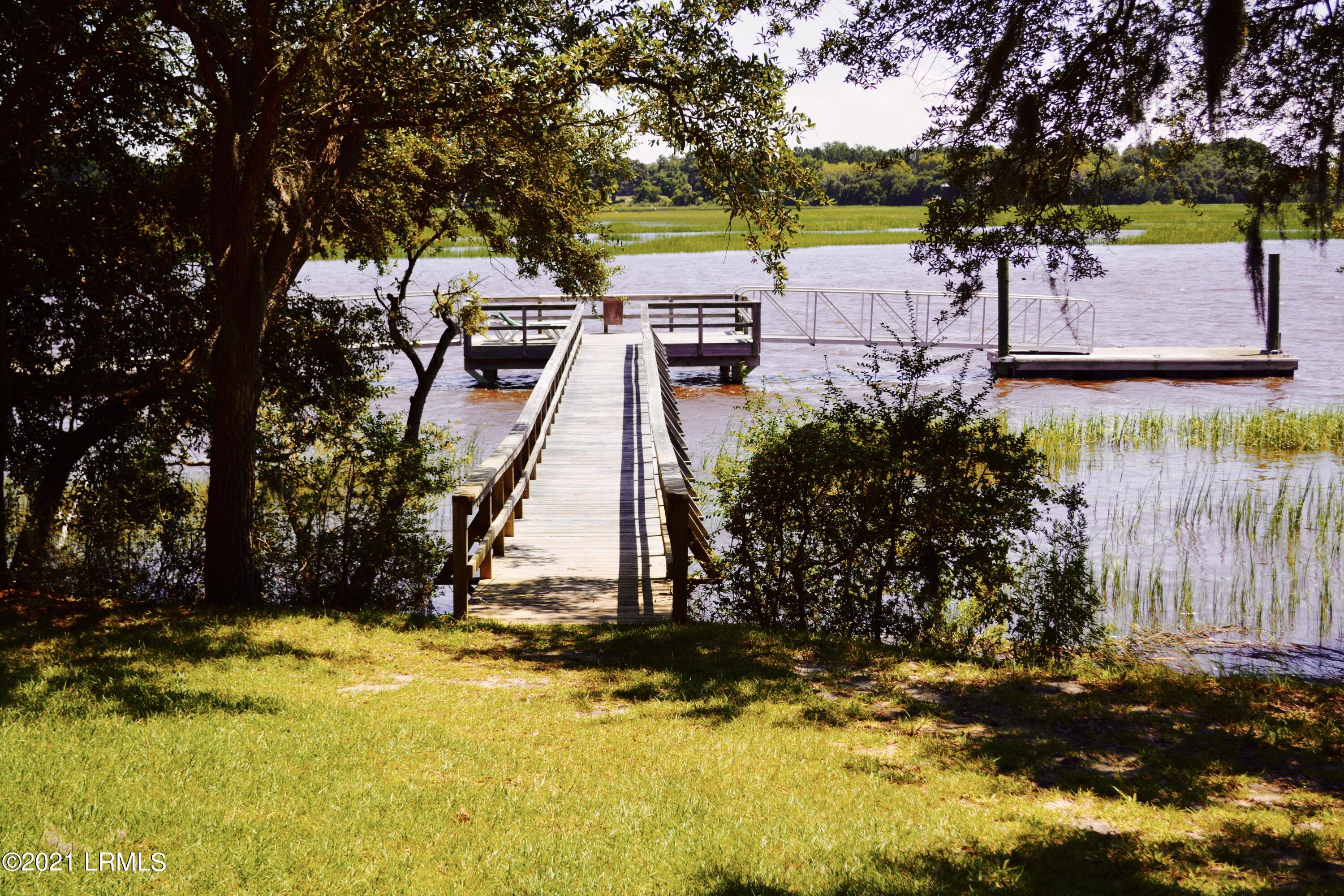 66 Bull Point Drive Seabrook, SC 29940 - Photo 7 of 14 Community Dock
