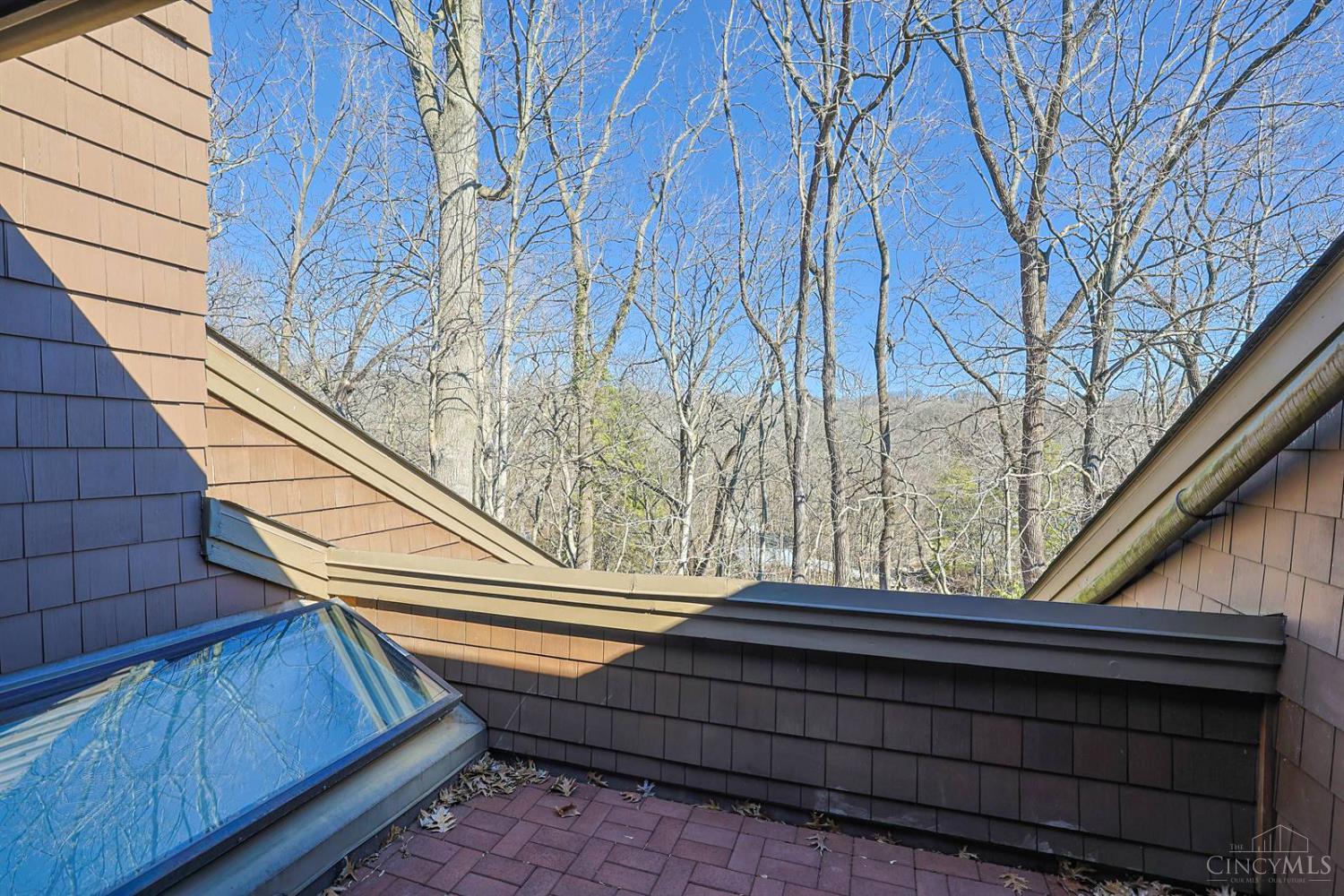 14 Spring Knoll Drive Cincinnati, OH 45227 - Photo 35 of 38
