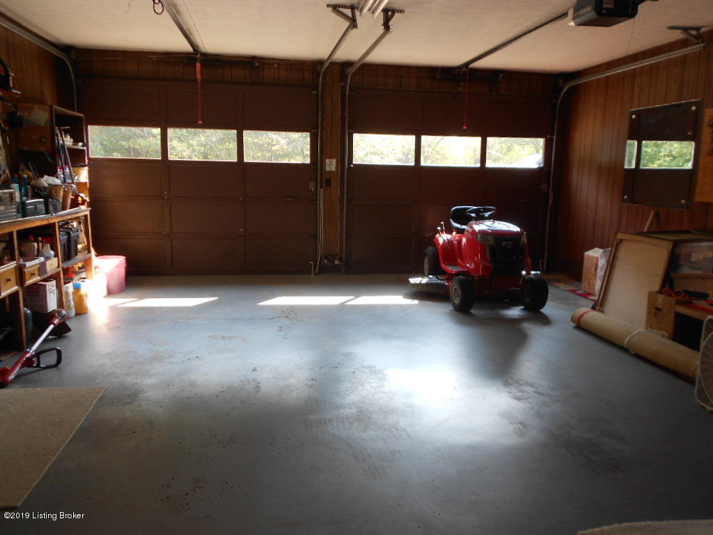 6604 Springfield Road Bardstown, KY 40004 - Photo 24 of 29 DSCN3858