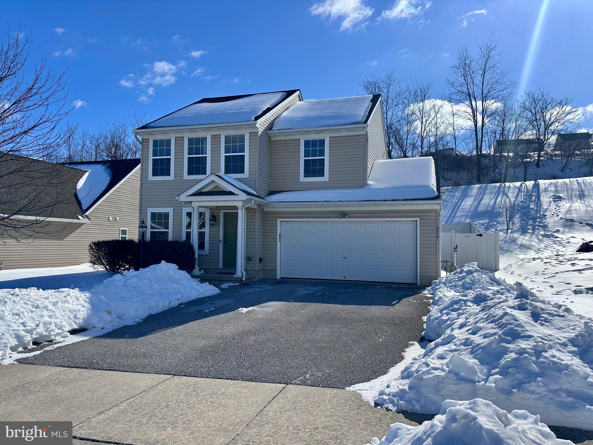 370 Azalea Drive Windsor, PA 17366 - Photo 2 of 2