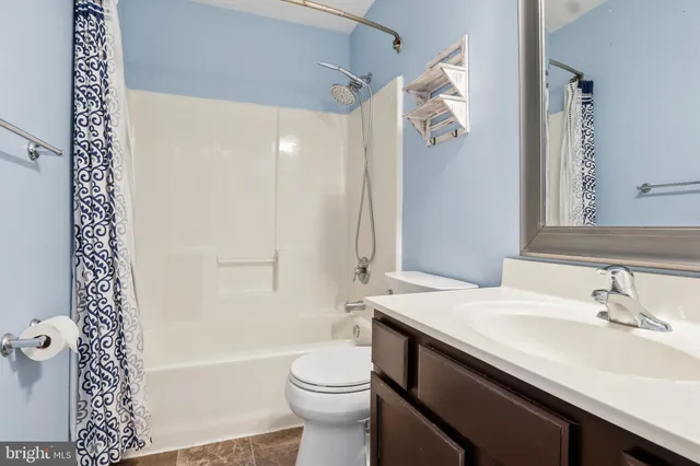 $299,900 | 370 Azalea Drive, Windsor, PA 17366