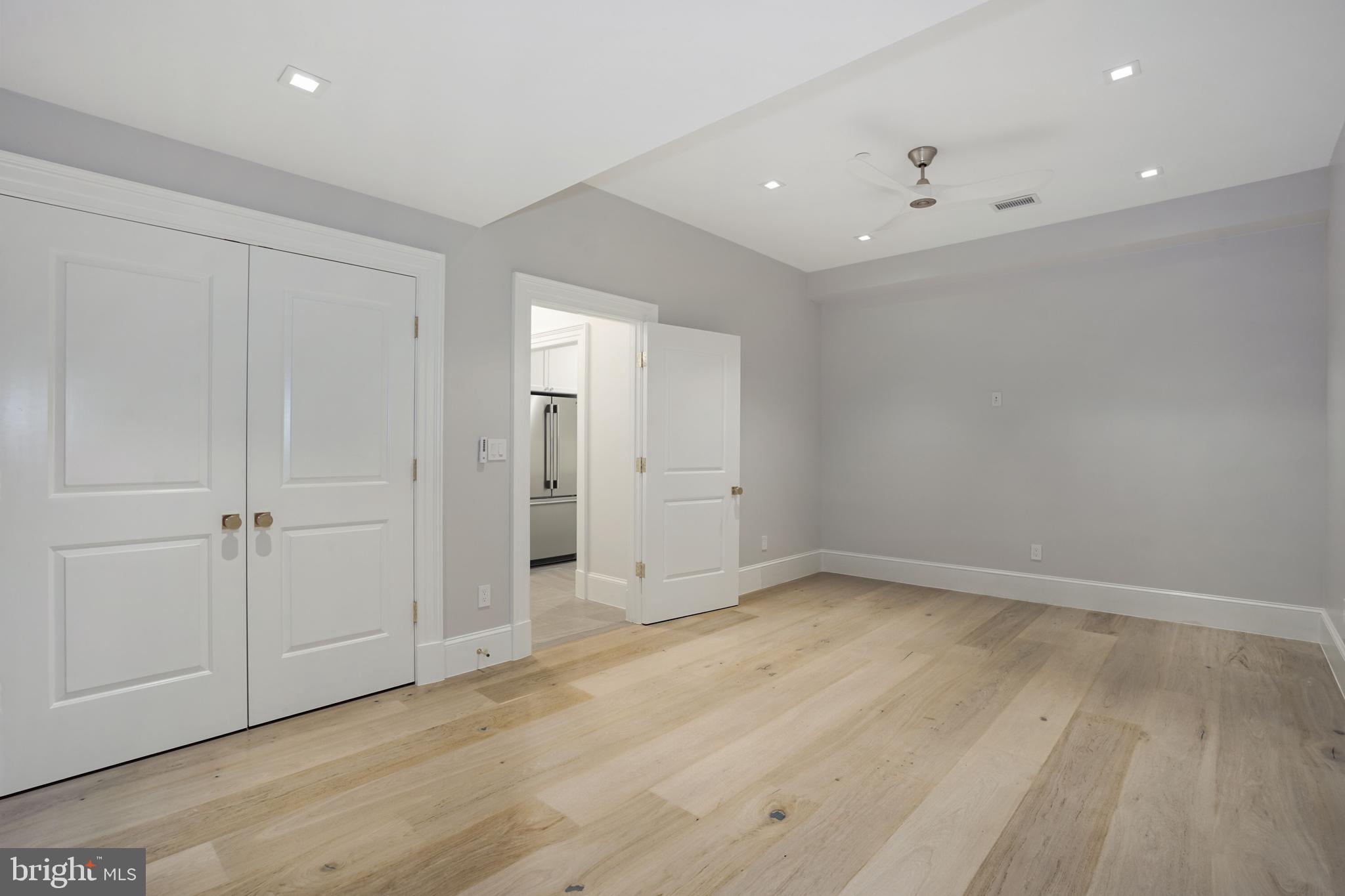 4432 Chestnut Lane Washington, DC 20007 - Photo 28 of 36 Gym / Yoga Studio