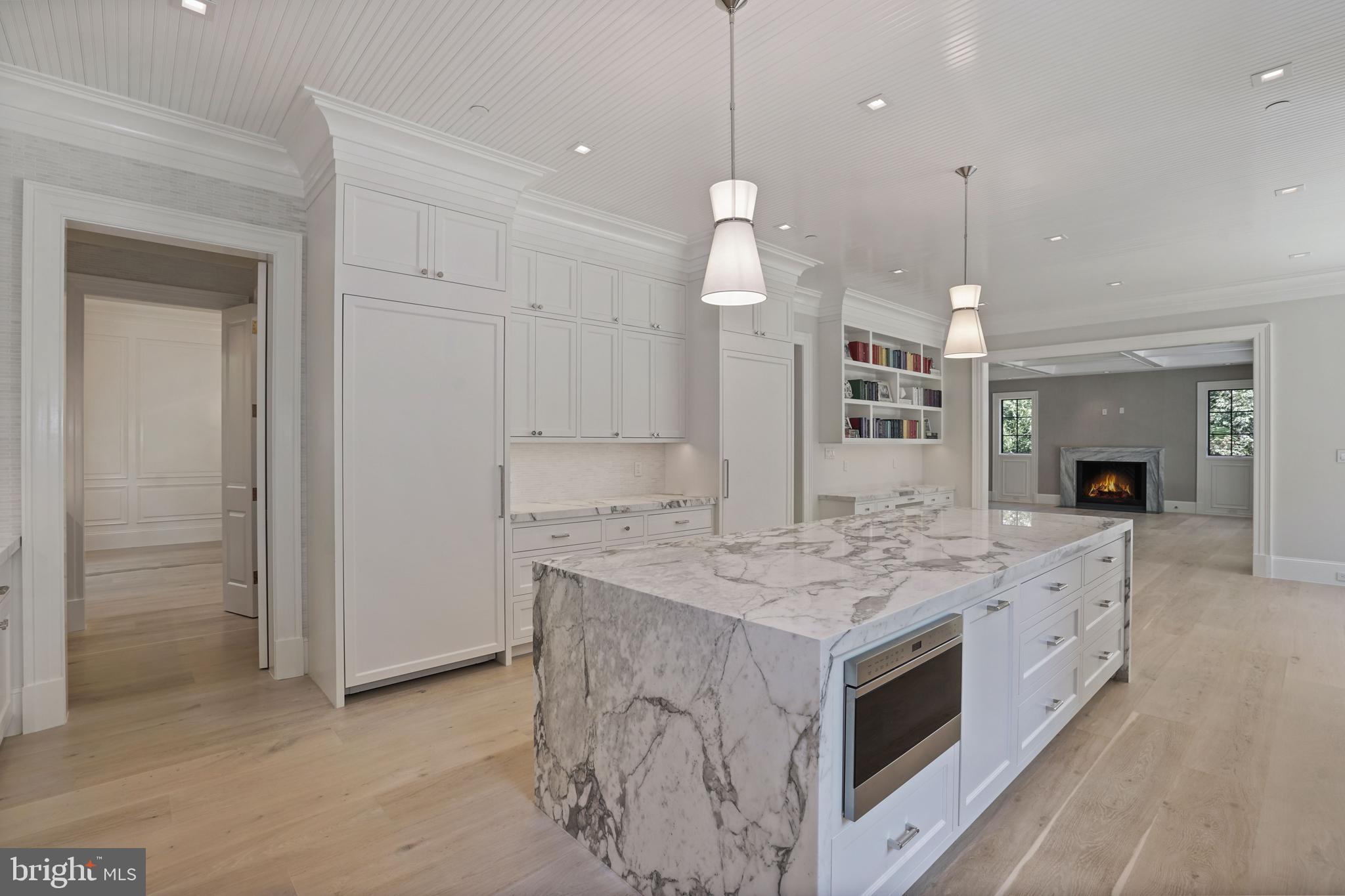 4432 Chestnut Lane Washington, DC 20007 - Photo 8 of 36 Kitchen