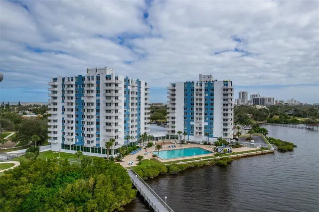 $145,000 | 935 North Halifax Avenue, Unit 904, Daytona Beach, FL 32118