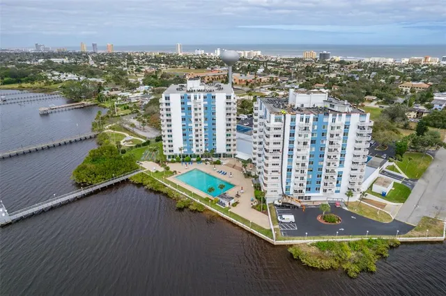 $145,000 | 935 North Halifax Avenue, Unit 904, Daytona Beach, FL 32118
