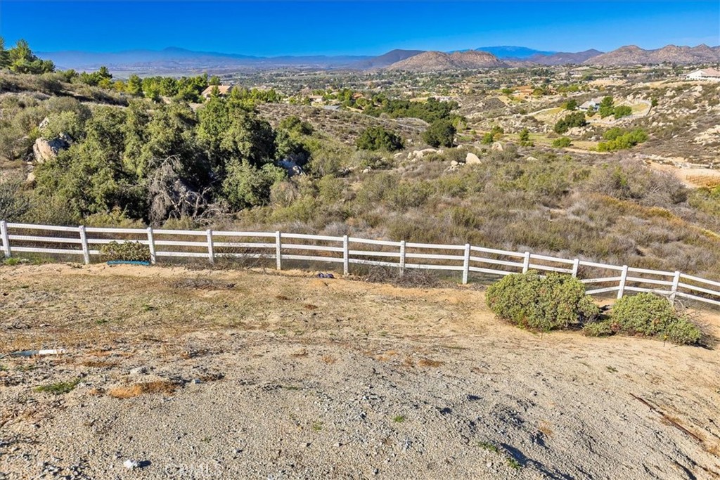 39110 Loren Way Temecula, CA 92592 - Photo 38 of 42 a view of an outdoor space