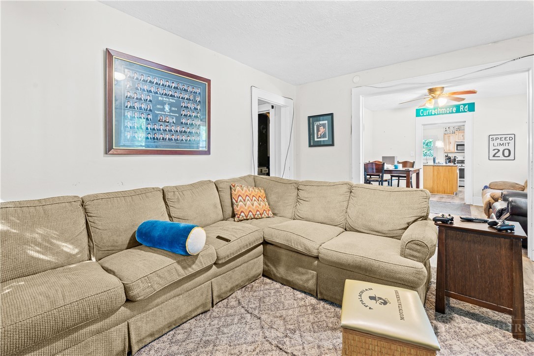 304 Old Bristol Road Boone, NC 28607 - Photo 6 of 30