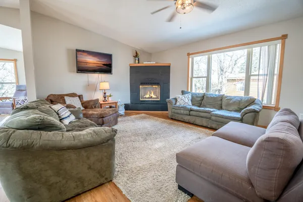 $374,900 | 5288 132nd Avenue Northeast, Unit C9, Spicer, MN 56288