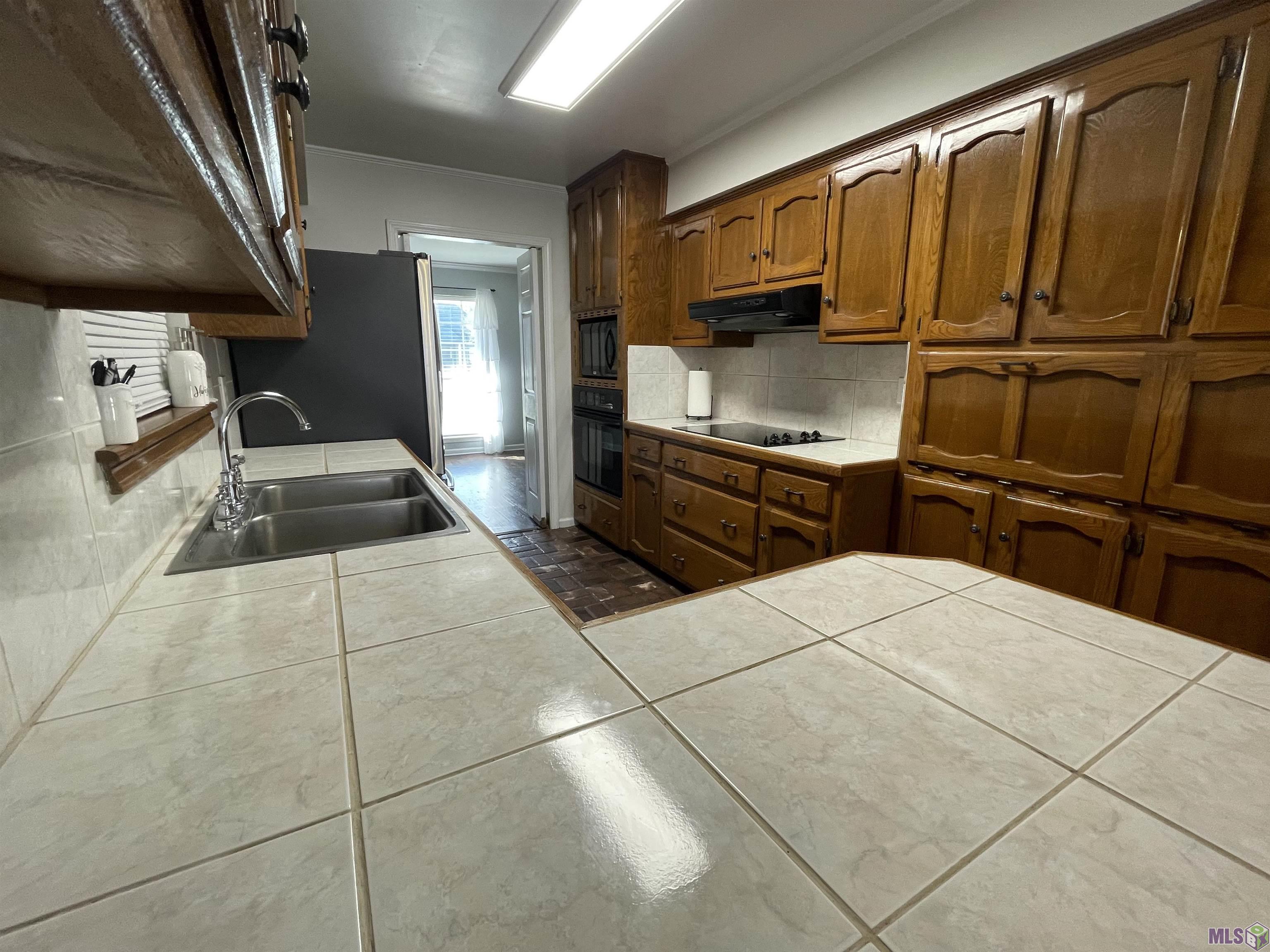 14162 Troy Duplessis Road Gonzales, LA 70737 - Photo 18 of 24