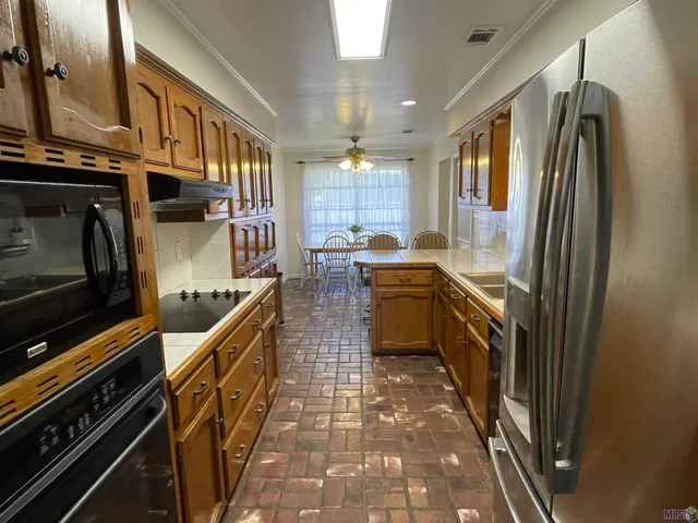 $315,000 | 14162 Troy Duplessis Road, Gonzales, LA 70737