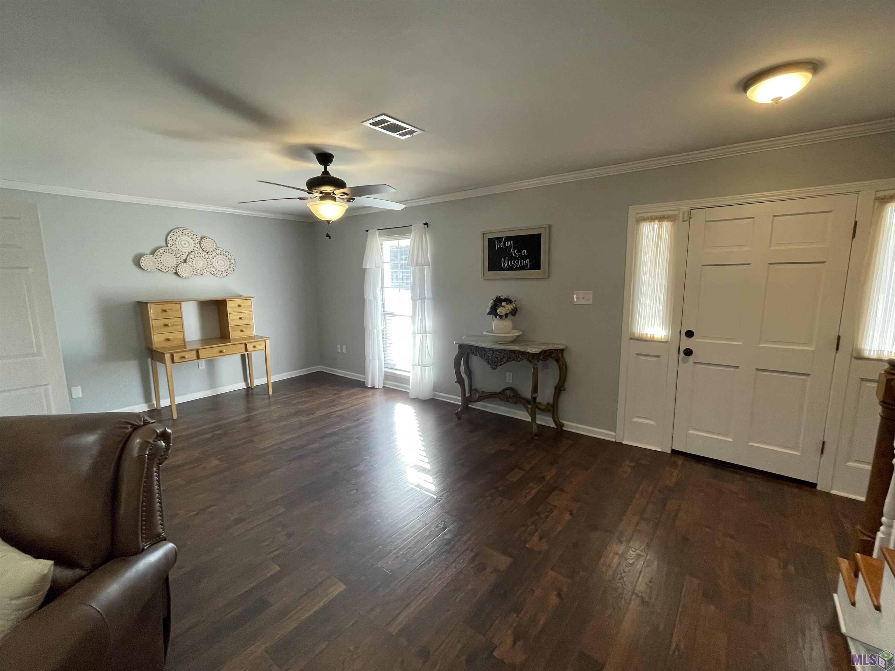 14162 Troy Duplessis Road Gonzales, LA 70737 - Photo 7 of 24 Dining Room