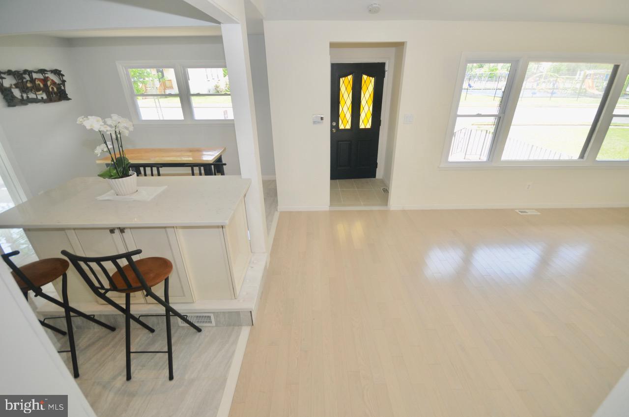 285 Creek Road Bellmawr, NJ 08031 - Photo 15 of 45
