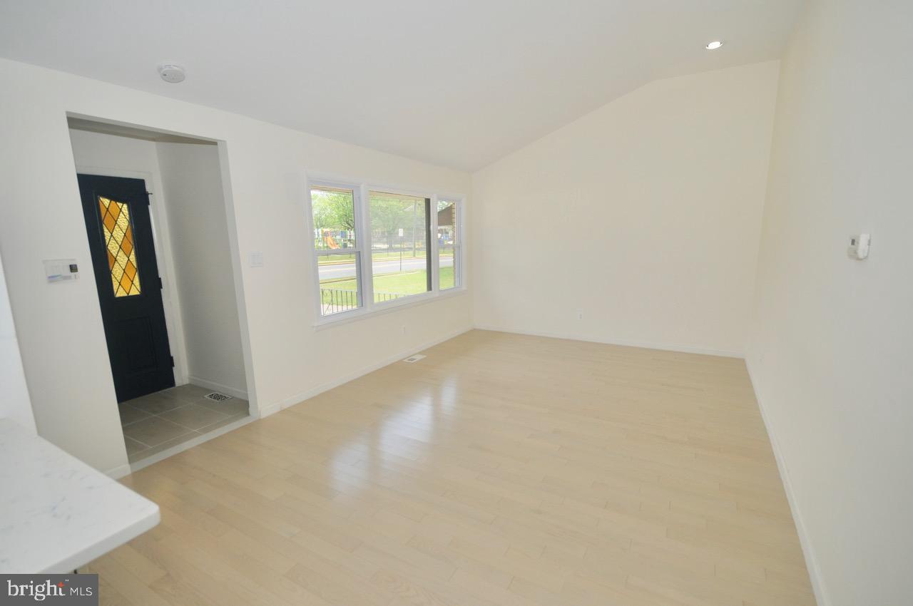 285 Creek Road Bellmawr, NJ 08031 - Photo 17 of 45
