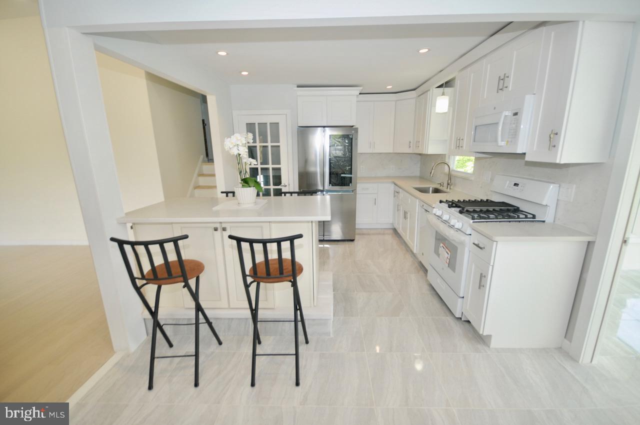 285 Creek Road Bellmawr, NJ 08031 - Photo 21 of 45