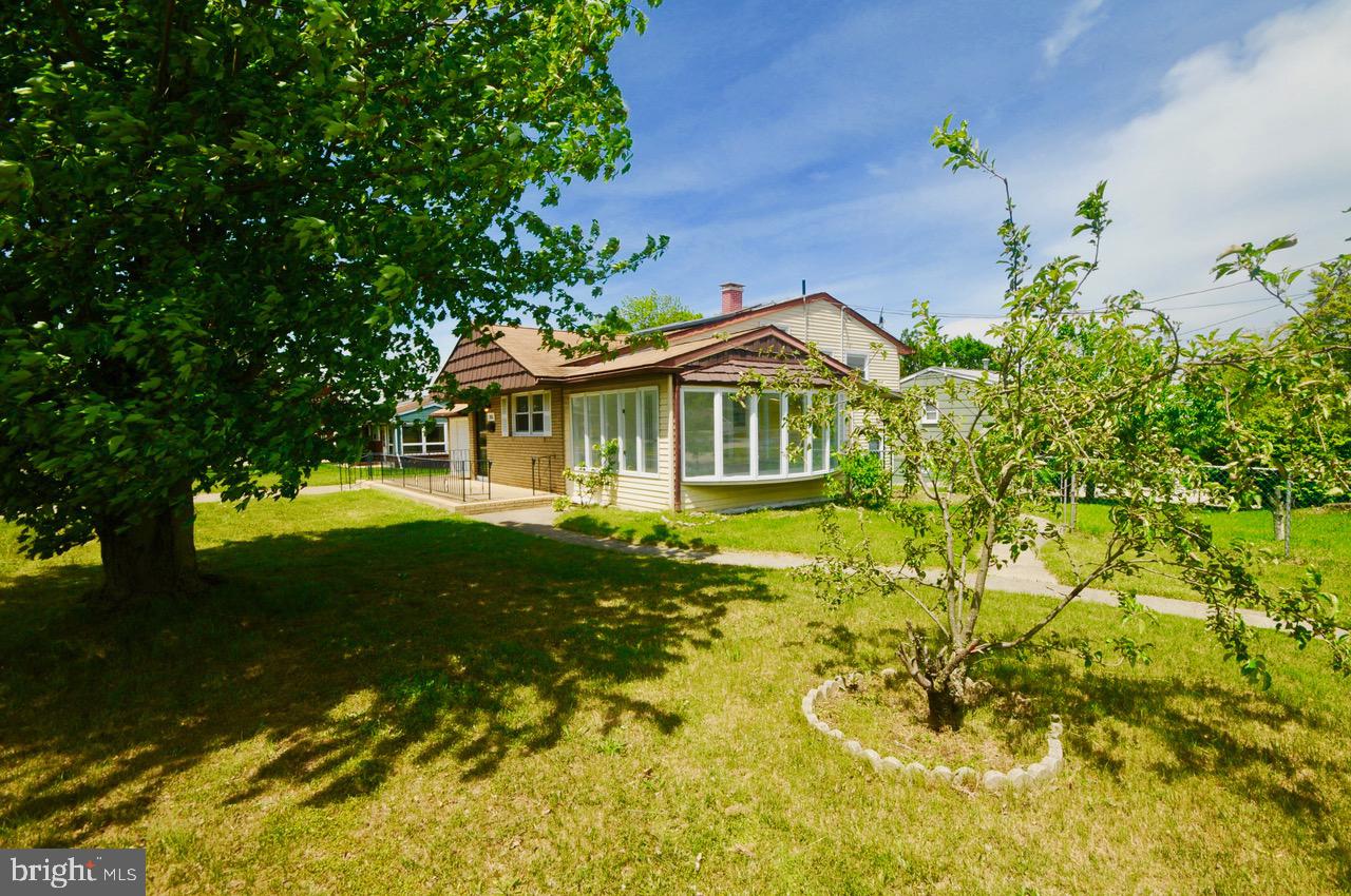 285 Creek Road Bellmawr, NJ 08031 - Photo 4 of 45