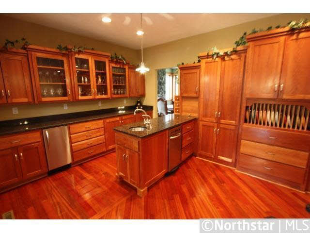 1140 Pleasantview Road Chanhassen, MN 55317 - Photo 4 of 16 Gallery Image 4