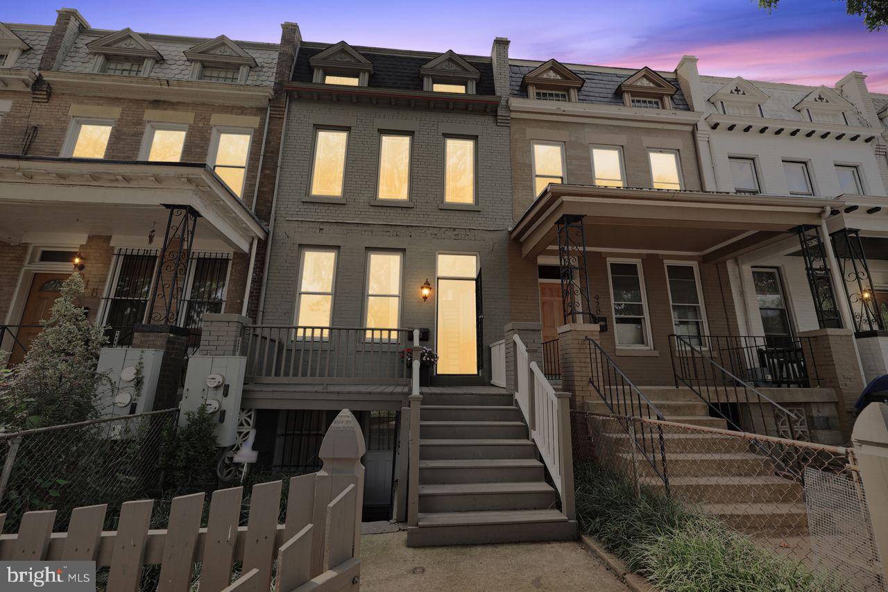 918 8th Street Northeast Washington, DC 20002 - Photo 36 of 36 Night view