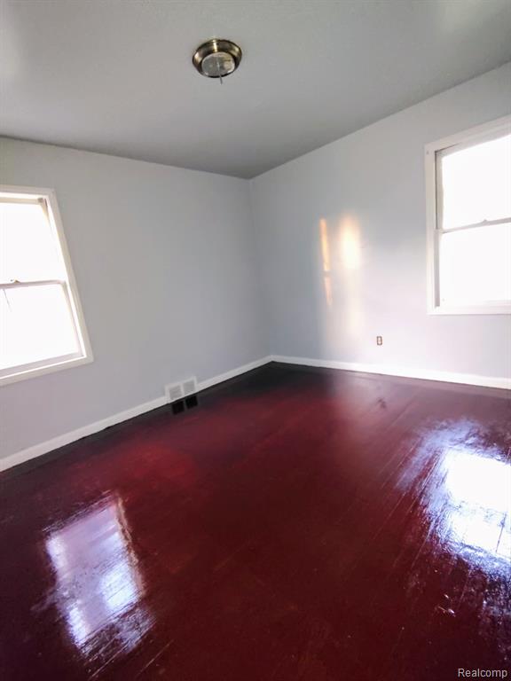 8210 Meyers Road Detroit, MI 48228 - Photo 4 of 13