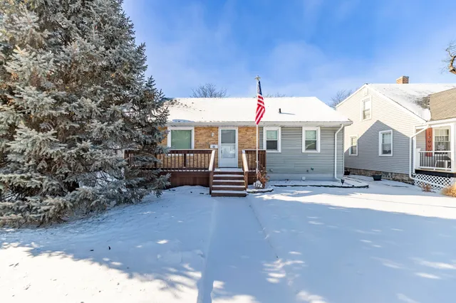 $185,000 | 622 North Lafayette Street, Griffith, IN 46319