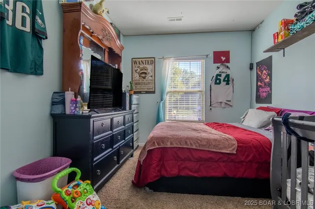 $379,900 | 1210 East 15th Street, Kearney, MO 64060