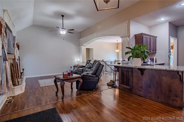 $379,900 | 1210 East 15th Street, Kearney, MO 64060