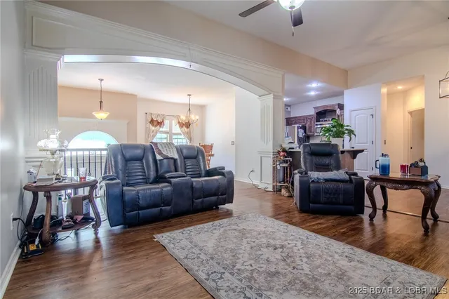 $379,900 | 1210 East 15th Street, Kearney, MO 64060