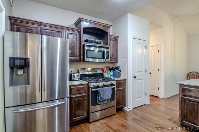 $379,900 | 1210 East 15th Street, Kearney, MO 64060