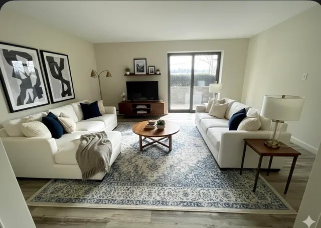 $2,850 | 96 C Charles River Road, Unit C, Waltham, MA 02453