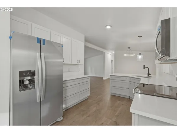 $145,000 | 12323 Southeast Holgate Boulevard, Unit 19, Portland, OR 97236