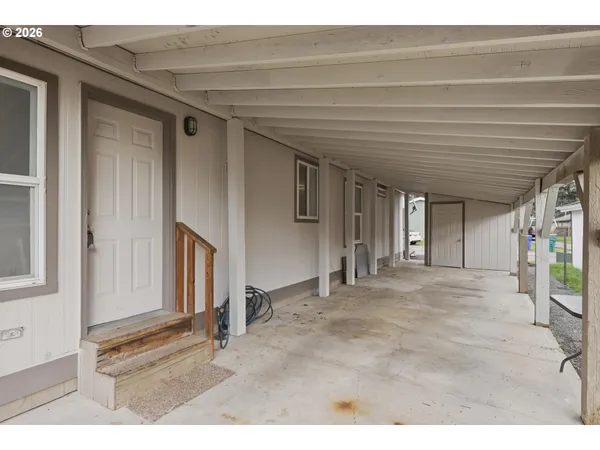 $145,000 | 12323 Southeast Holgate Boulevard, Unit 19, Portland, OR 97236