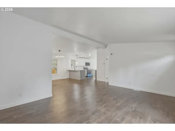 $145,000 | 12323 Southeast Holgate Boulevard, Unit 19, Portland, OR 97236