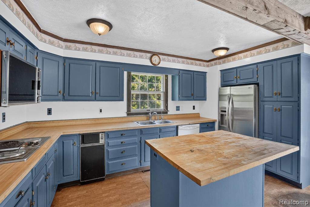 3760 Webberville Road Williamston, MI 48895 - Photo 13 of 80 Gallery Image 13