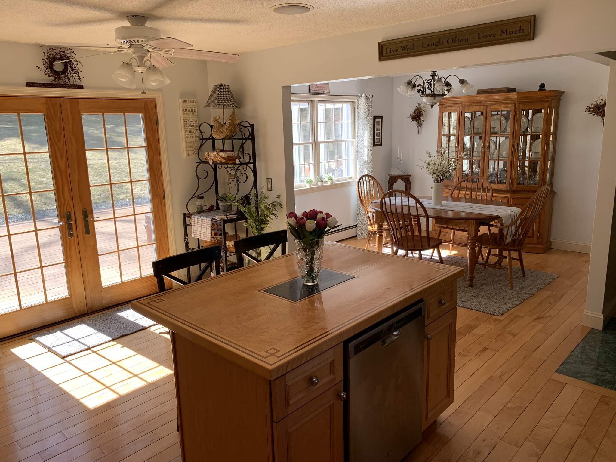 15 Woodland Road Vernon, VT 05354 - Photo 2 of 37 Gallery Image 2