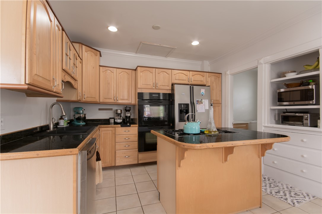 100 Bliss Road Newport, RI 02840 - Photo 16 of 50