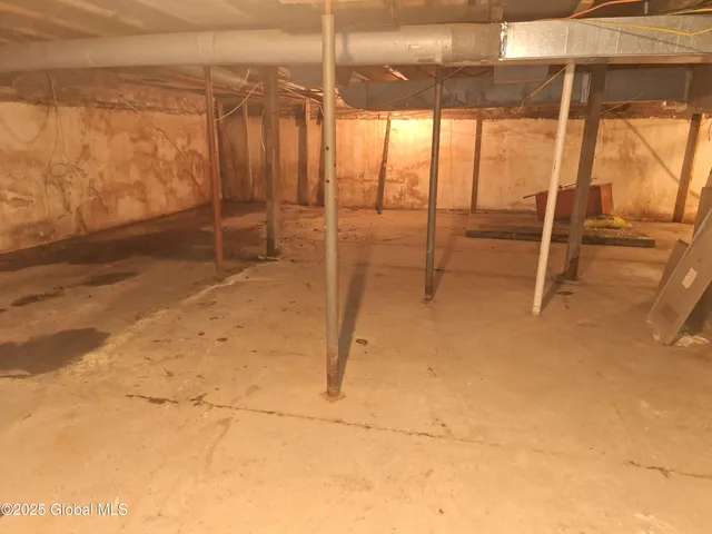 $99,000 | 64 Catherine Street, Fort Ann, NY 12827