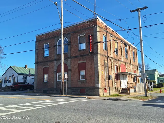 $99,000 | 64 Catherine Street, Fort Ann, NY 12827