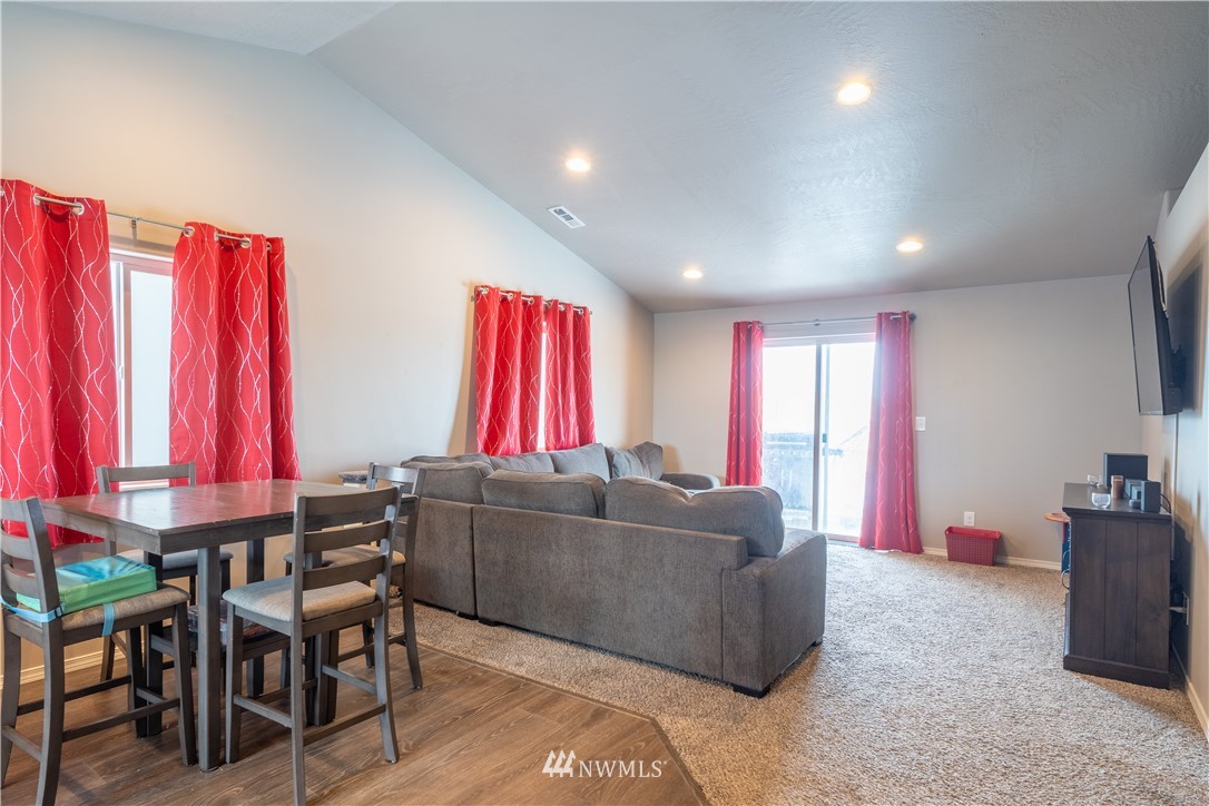 567 South Rees Street Moses Lake, WA 98837 - Photo 9 of 30 Gallery Image 9